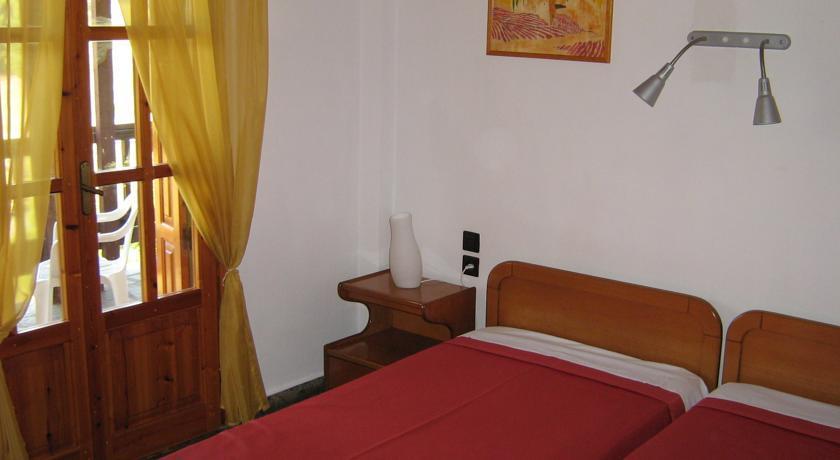 Panormos Palace Hotel Eksteriør billede